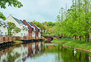 フォレストヴィラ