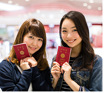 航空券（海外への出国が確認できるもの）とパスポートを持ってロッテ免税店 東京銀座店へ。